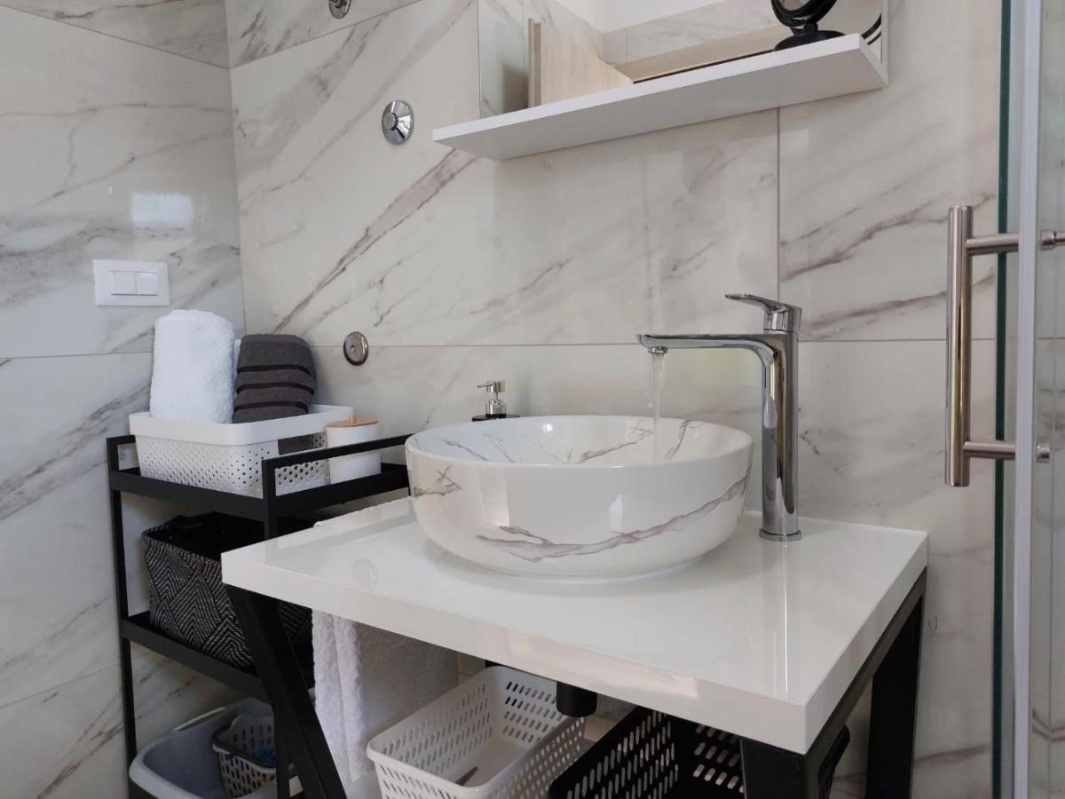 Apartmani Lavanda Jezera Extérieur photo