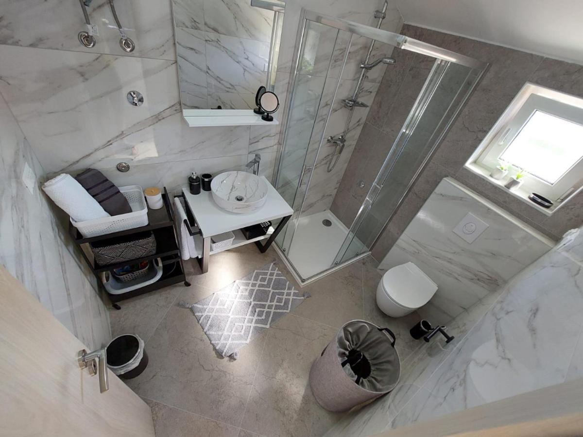 Apartmani Lavanda Jezera Extérieur photo